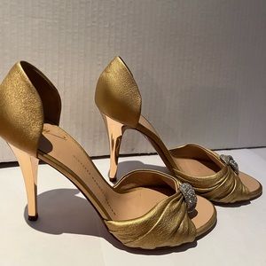 GIUSEPPE ZANOTTI DESIGN Gold heels! FINAL SALE